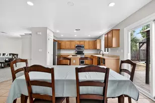 1741 Mimosa St, Hollister, CA 95023 - Photo 11