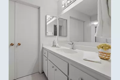 972 Diaz Ln, Foster City, CA 94404 - Photo 23