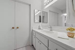 972 Diaz Ln, Foster City, CA 94404 - Photo 23