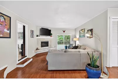 6870 Lakeview Dr, Salinas, CA 93907 - Photo 5