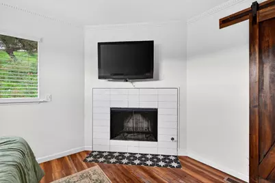 6870 Lakeview Dr, Salinas, CA 93907 - Photo 21