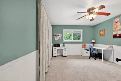 6870 Lakeview Dr, Salinas, CA 93907 - Photo 19