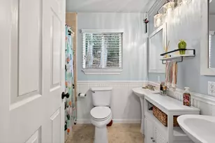 6870 Lakeview Dr, Salinas, CA 93907 - Photo 17