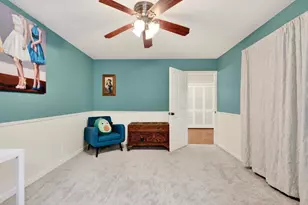 6870 Lakeview Dr, Salinas, CA 93907 - Photo 19