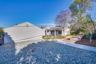 22054 Hibiscus Dr, Cupertino, CA 95014 - Photo 53