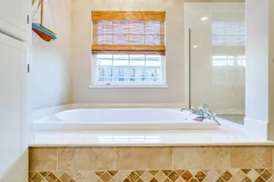 22054 Hibiscus Dr, Cupertino, CA 95014 - Photo 43