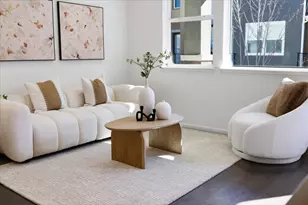 381 Charles Morris Ter, Sunnyvale, CA 94085 - Photo 15