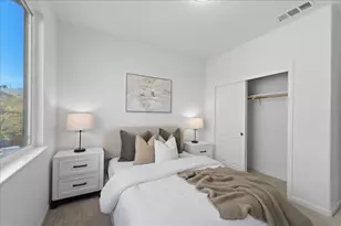 381 Charles Morris Ter, Sunnyvale, CA 94085 - Photo 27