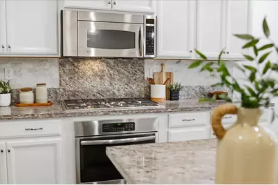 381 Charles Morris Ter, Sunnyvale, CA 94085 - Photo 11