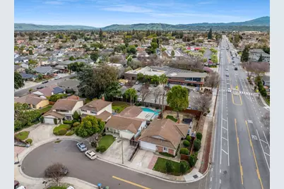 832 Raeburn Ct, San Jose, CA 95136 - Photo 49