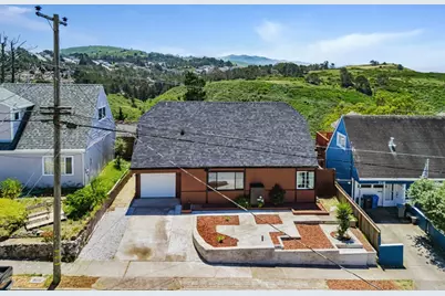 720 Lockhaven Dr, Pacifica, CA 94044 - Photo 23