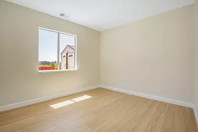 720 Lockhaven Dr, Pacifica, CA 94044 - Photo 47