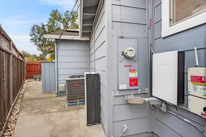 2209 Casa Mia Dr, San Jose, CA 95124 - Photo 29