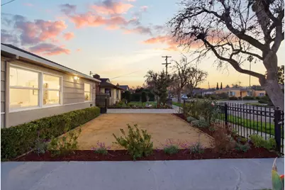 1064 15th Ave, Redwood City, CA 94063 - Photo 3