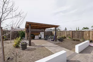 865 Locust Ave, Manteca, CA 95337 - Photo 23