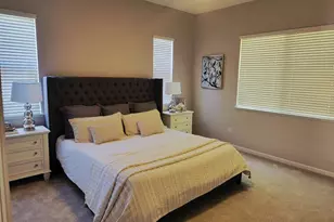 9608 Crystal Bay Ln, Elk Grove, CA 95758 - Photo 11