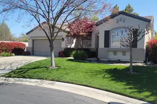 9608 Crystal Bay Ln, Elk Grove, CA 95758 - Photo 3