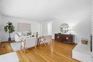 1071 Colony Hills Ln, Cupertino, CA 95014 - Photo 3