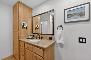 7100 Potomac Pl, Gilroy, CA 95020 - Photo 23