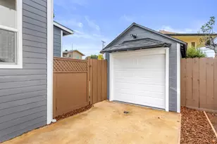 1450 Curtis St, Berkeley, CA 94702 - Photo 31