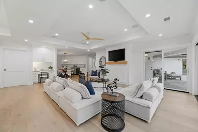 2136 Cedarwood Ln, San Jose, CA 95125 - Photo 9