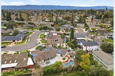 2136 Cedarwood Ln, San Jose, CA 95125 - Photo 51