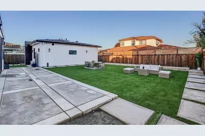 10080 S Tantau Ave, Cupertino, CA 95014 - Photo 51