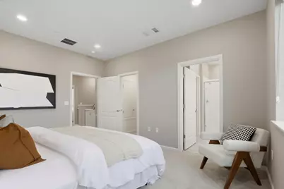 157 Llano De Los Robles Ave 4, San Jose, CA 95136 - Photo 25