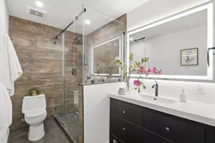 728 Brentwood Pl, Los Altos, CA 94024 - Photo 35