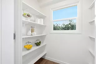 728 Brentwood Pl, Los Altos, CA 94024 - Photo 21