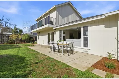 728 Brentwood Pl, Los Altos, CA 94024 - Photo 45