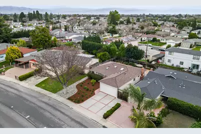 1801 Briarwood Dr, Santa Clara, CA 95051 - Photo 27