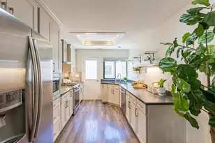 955 La Mesa Ter H, Sunnyvale, CA 94086 - Photo 7