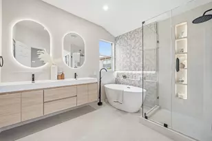 2868 Hemlock Ave, San Jose, CA 95128 - Photo 43