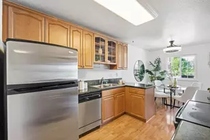 565 W Latimer Ave, Campbell, CA 95008 - Photo 13