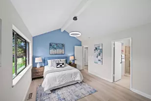 1203 Hollenbeck Ave, Sunnyvale, CA 94087 - Photo 13