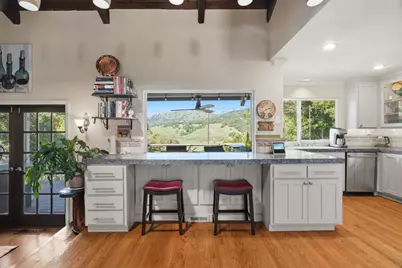 17200 Holiday Dr, Morgan Hill, CA 95037 - Photo 7