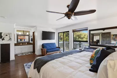 17200 Holiday Dr, Morgan Hill, CA 95037 - Photo 19