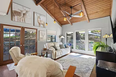 17200 Holiday Dr, Morgan Hill, CA 95037 - Photo 5