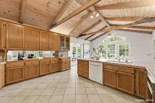 11915 Shadybrook Ct, Saratoga, CA 95070 - Photo 19