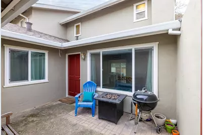 19223 Creekside Ln, Salinas, CA 93908 - Photo 3