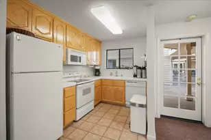 576 W Parr Ave 9, Los Gatos, CA 95032 - Photo 15