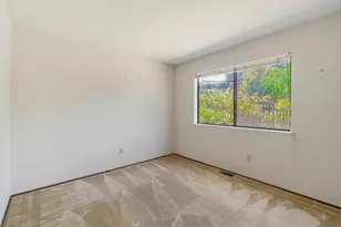 126 St Joan Ln, Pleasant Hill, CA 94523 - Photo 7