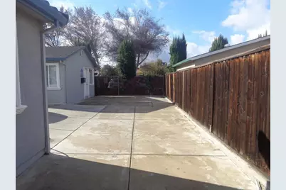 9 N 33rd St, San Jose, CA 95116 - Photo 25
