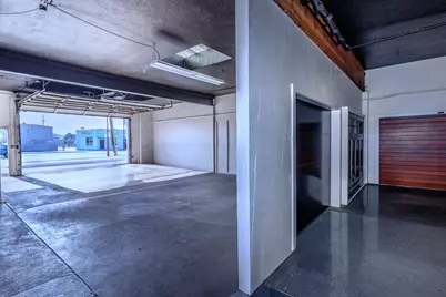 2951 Middlefield Rd, Redwood City, CA 94063 - Photo 9