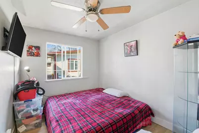 2207 Pacina Dr, San Jose, CA 95116 - Photo 27