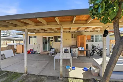 2207 Pacina Dr, San Jose, CA 95116 - Photo 37