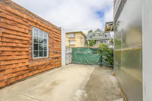 2737 12th Ave, Oakland, CA 94606 - Photo 29