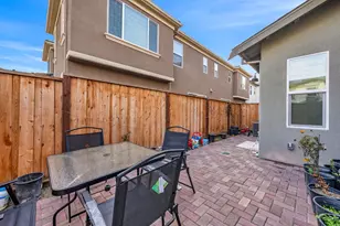 122 W Riverside Pl, Tracy, CA 95391 - Photo 39