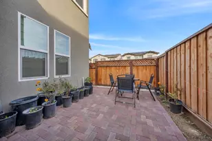 122 W Riverside Pl, Tracy, CA 95391 - Photo 37